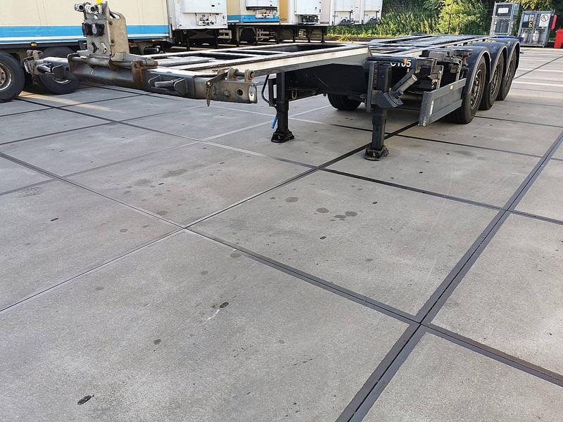 Renders 3DFCST - Container transporter/ Swap body semi-trailer: picture 1 Renders 3DFCST - Container transporter/ Swap body semi-trailer: picture 1