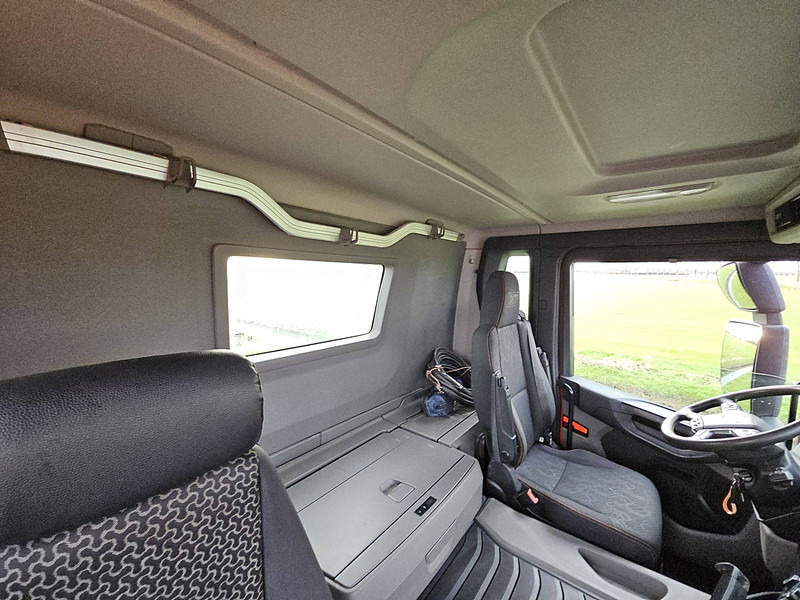 Tipper Scania G410: picture 14 Tipper Scania G410: picture 14