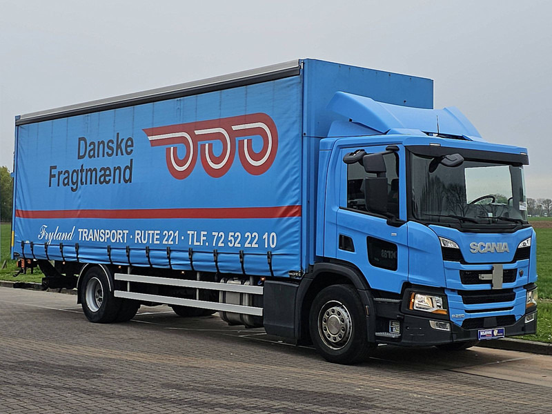 Scania P250 2.5T LIFT 238TKM - Curtainsider truck: picture 5 Scania P250 2.5T LIFT 238TKM - Curtainsider truck: picture 5
