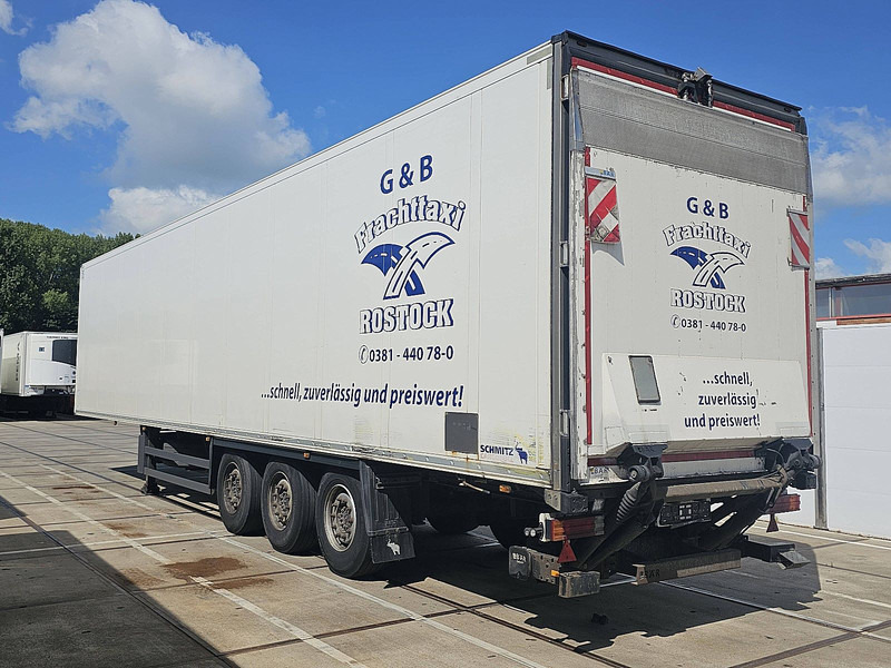 Schmitz Cargobull SKO 24 LADEBORDWAND - Refrigerator semi-trailer: picture 5 Schmitz Cargobull SKO 24 LADEBORDWAND - Refrigerator semi-trailer: picture 5