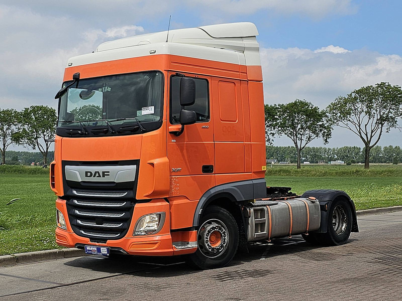 DAF XF 450 SPACECAB SPOILERS - Tractor unit: picture 2 DAF XF 450 SPACECAB SPOILERS - Tractor unit: picture 2