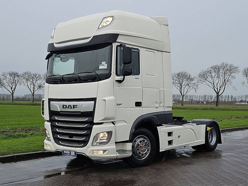 DAF XF 480 SSC SKIRTS SKYLIGHTS - Tractor unit: picture 2 DAF XF 480 SSC SKIRTS SKYLIGHTS - Tractor unit: picture 2