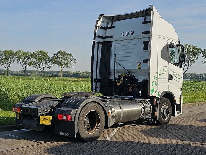 Iveco S-WAY AS440S46 LNG - Tractor unit: picture 3 Iveco S-WAY AS440S46 LNG - Tractor unit: picture 3