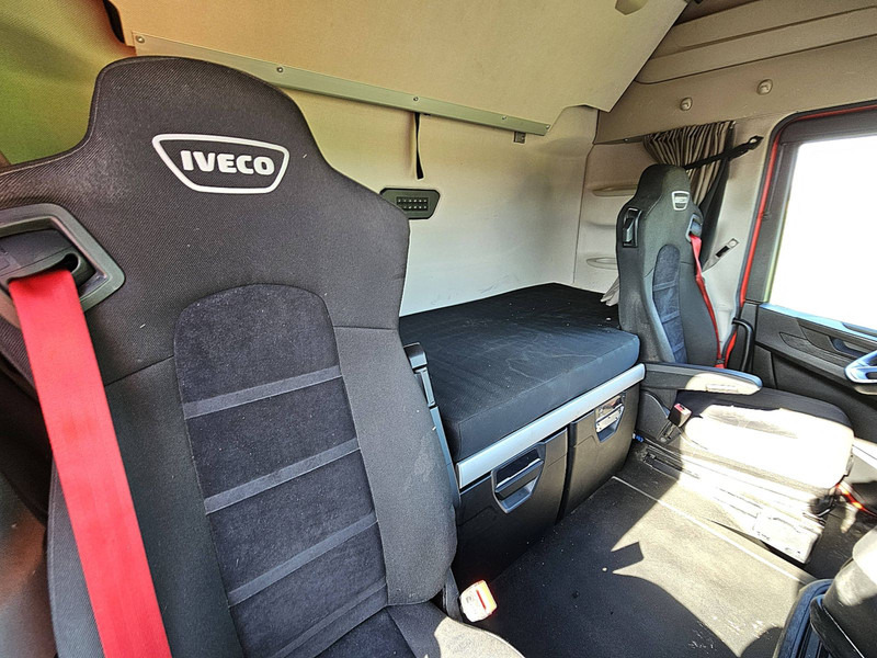 Tractor unit Iveco S-WAY AS440S48 6X2 TWINSTEER S-WAY: picture 15
