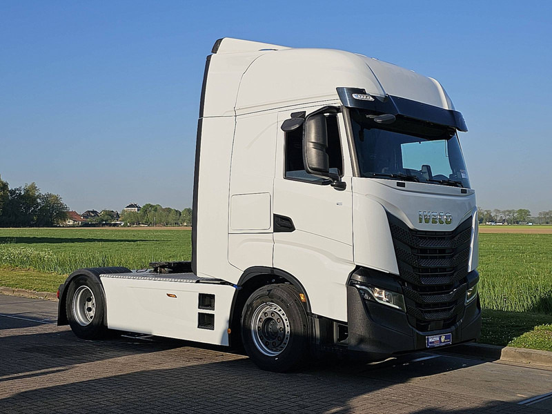 Iveco S-WAY AS440S48 INTARDER SKIRTS - Tractor unit: picture 5 Iveco S-WAY AS440S48 INTARDER SKIRTS - Tractor unit: picture 5