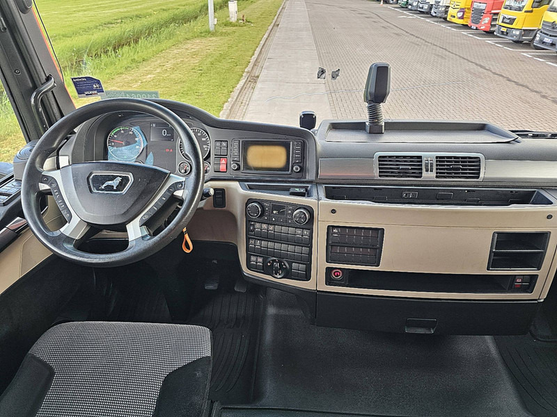 Tractor unit MAN 18.500 TGX XXL RETARDER 2XTANK: picture 8