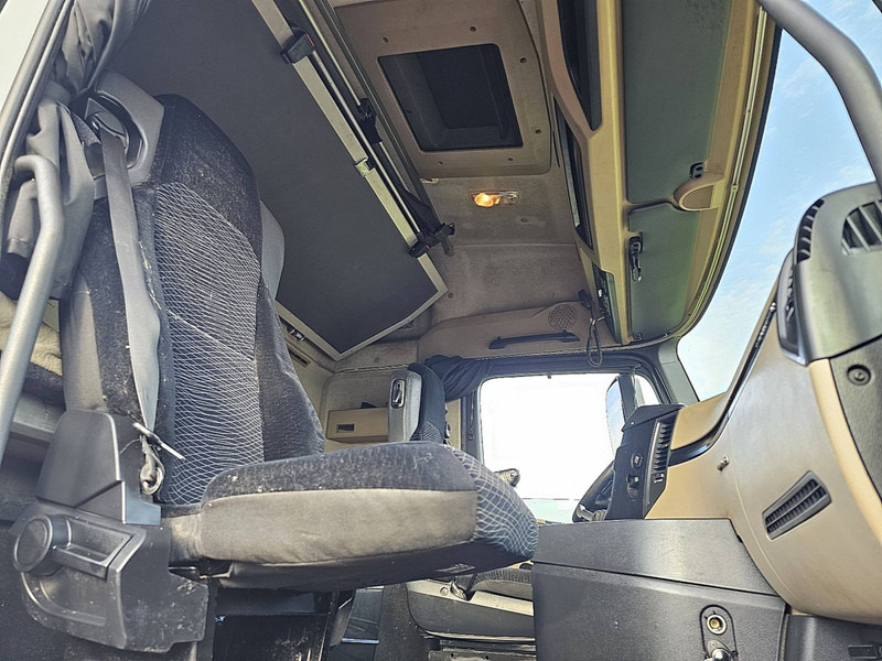 Tractor unit Mercedes-Benz ACTROS 1842 LS STEAMSPACE 2X TANK: picture 7