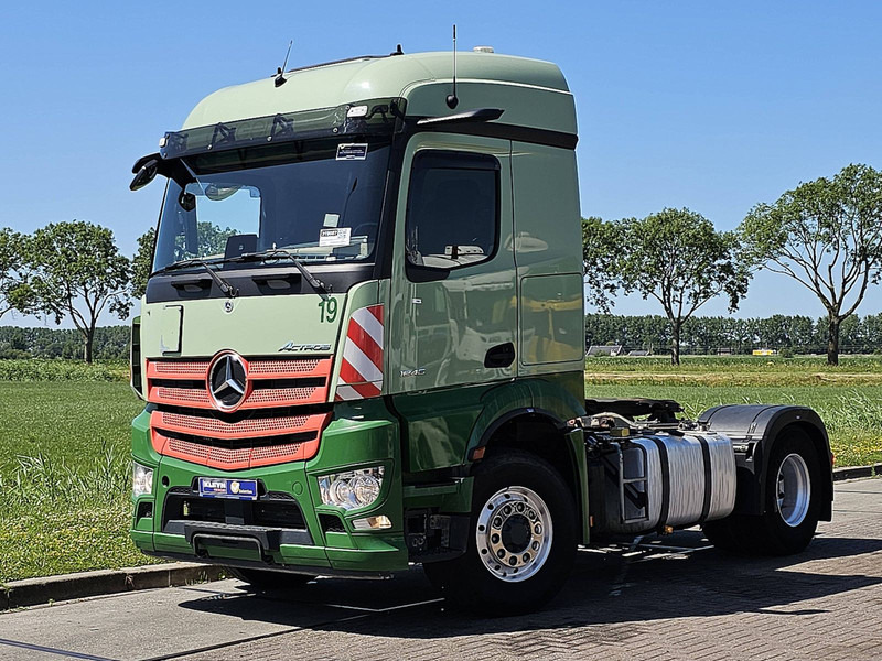 Mercedes-Benz ACTROS 1846 4X4 HAD PTO+HYDR. - Tractor unit: picture 2 Mercedes-Benz ACTROS 1846 4X4 HAD PTO+HYDR. - Tractor unit: picture 2