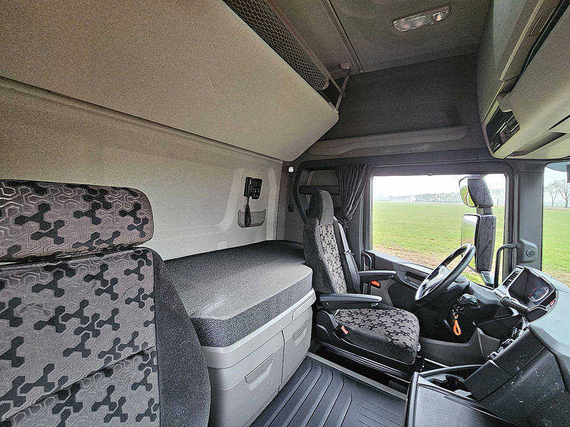 Leasing of Scania R460 Scania R460: picture 15