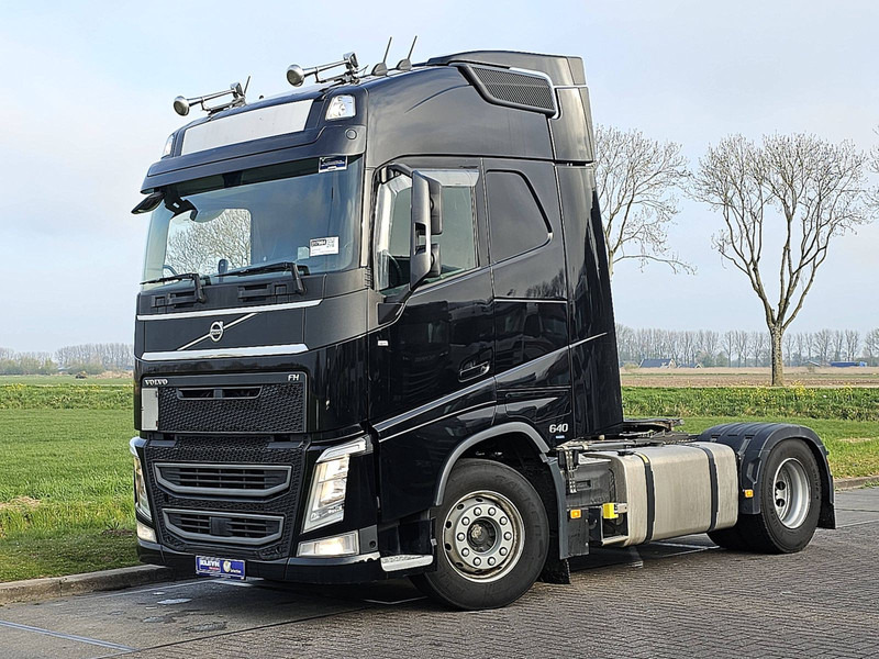 Volvo FH 460 - Tractor unit: picture 2 Volvo FH 460 - Tractor unit: picture 2