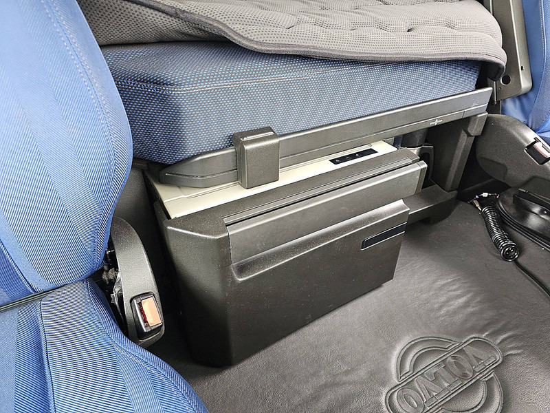 Tractor unit Volvo FH 460 XL 6X2 I-SAVE LED: picture 10