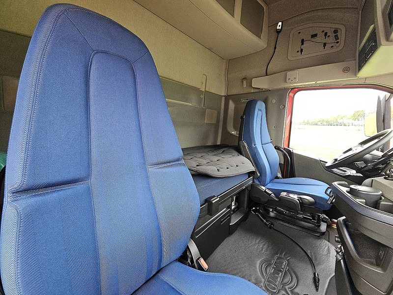 Tractor unit Volvo FH 460 XL 6X2 I-SAVE LED: picture 14