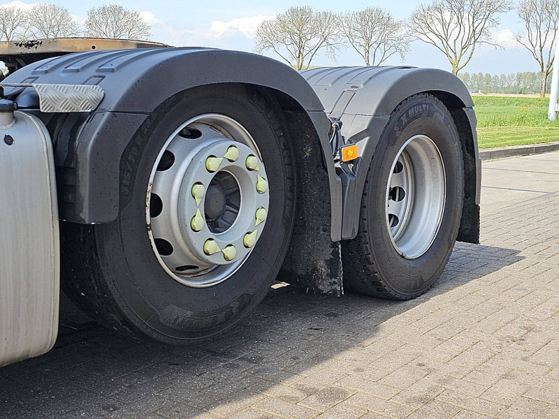 Tractor unit Volvo FH 500 FH5 6X2 STEERED PTO: picture 15