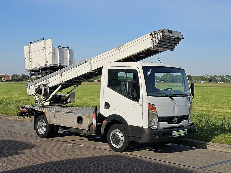Van Nissan Cabstar 2.5 27M-Paus-Verhuislift: picture 5