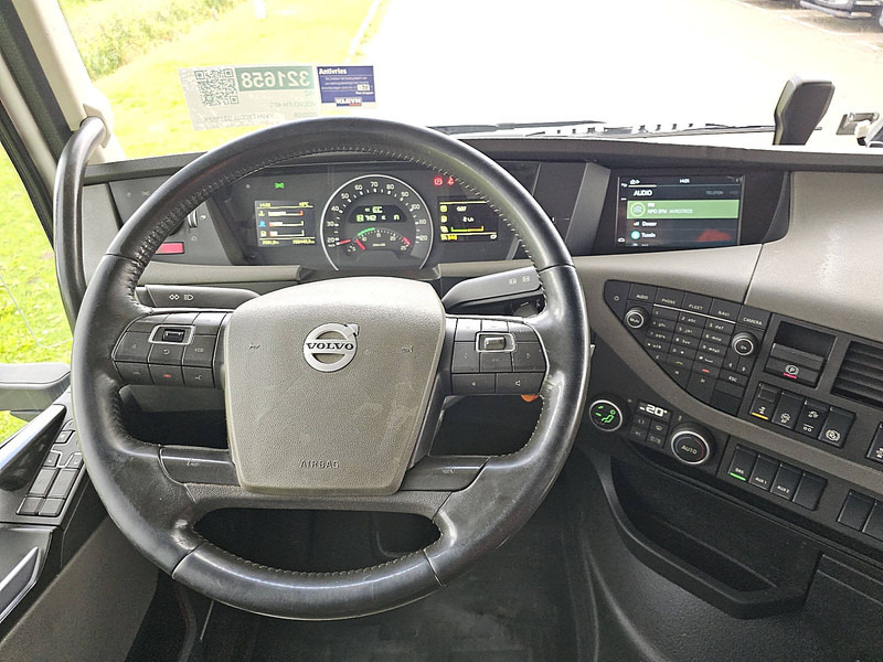 Container transporter/ Swap body truck Volvo FH 460 BDF,I parkcool: picture 8