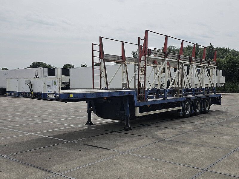 WOT O.S.E.K.3.18.27 - Low loader semi-trailer: picture 1 WOT O.S.E.K.3.18.27 - Low loader semi-trailer: picture 1