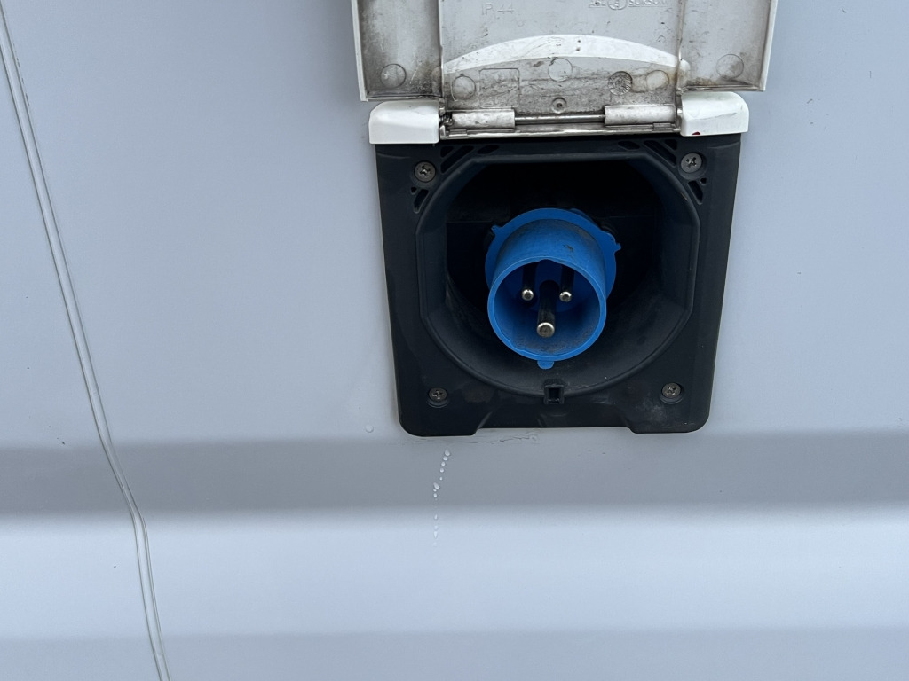 Fiat Ducato 150 L4H2 Carrier Xarios 350 Mt° Tiefkühl - Refrigerated van: picture 3 Fiat Ducato 150 L4H2 Carrier Xarios 350 Mt° Tiefkühl - Refrigerated van: picture 3