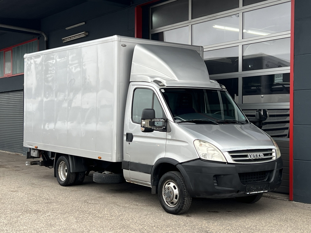 Iveco Daily 35C18 3.0 Euro4 Tempomat 4,15m Koffer+ LBW - Box van: picture 1 Iveco Daily 35C18 3.0 Euro4 Tempomat 4,15m Koffer+ LBW - Box van: picture 1