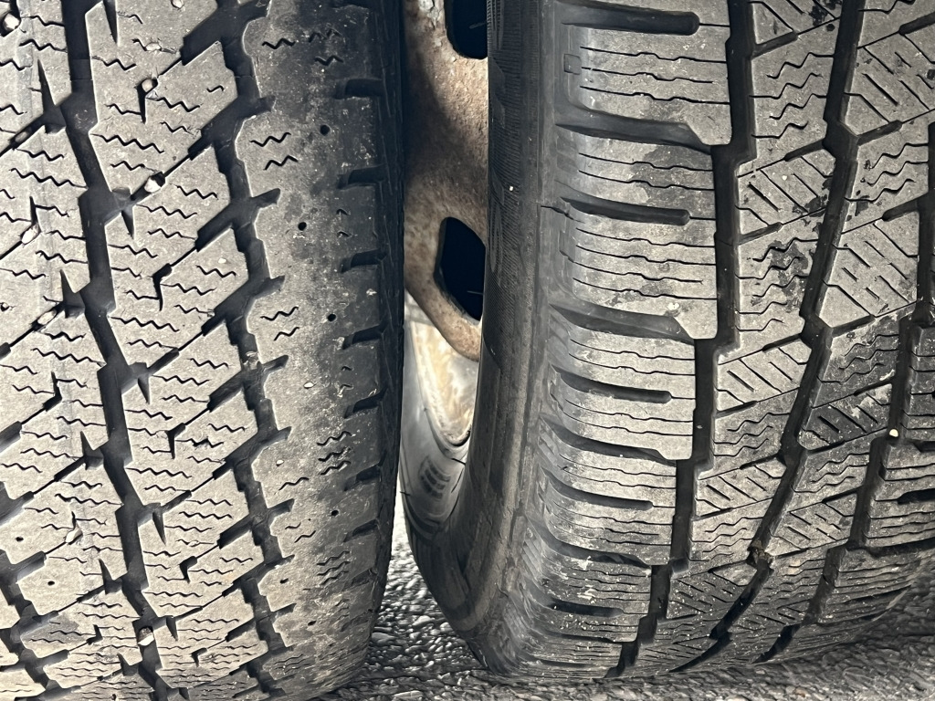 Iveco Daily 35C18 3.0 Euro4 Tempomat 4,15m Koffer+ LBW - Box van: picture 4 Iveco Daily 35C18 3.0 Euro4 Tempomat 4,15m Koffer+ LBW - Box van: picture 4