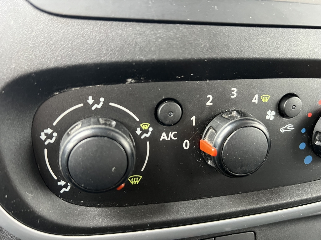 Opel Vivaro 1.6 CDTi L2H1 Klima NAVI Konvekta FK2510 - Refrigerated van: picture 3 Opel Vivaro 1.6 CDTi L2H1 Klima NAVI Konvekta FK2510 - Refrigerated van: picture 3