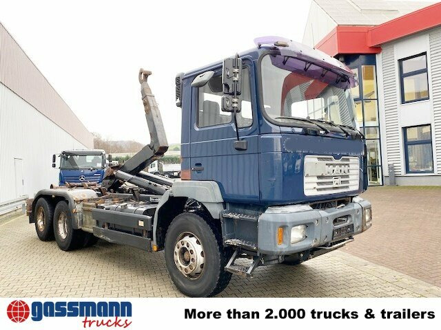 Hook lift truck MAN T40 26.364/414 6x4, 6-Zylinder: picture 9