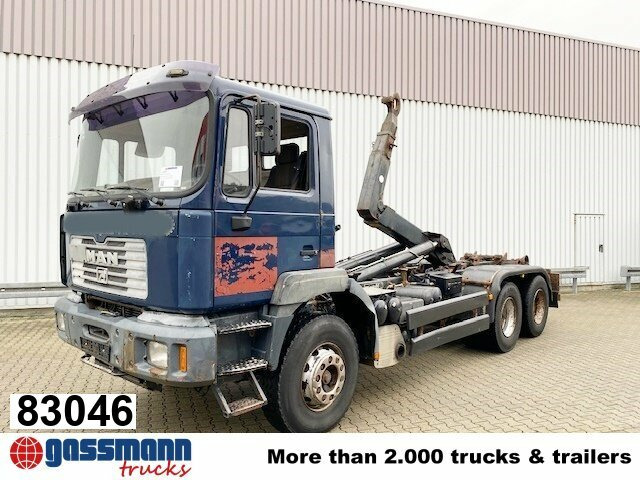 MAN T40 26.364/414 6x4, 6-Zylinder - Hook lift truck: picture 1 MAN T40 26.364/414 6x4, 6-Zylinder - Hook lift truck: picture 1