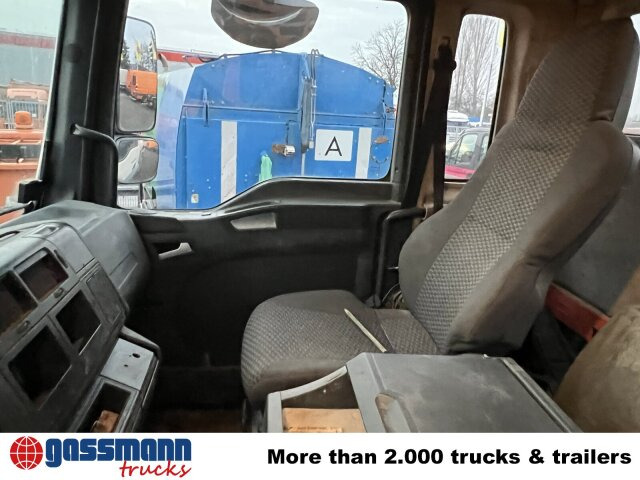 MAN TGA 35.360 8X4 BB, Betonmischer Karrena 10m³ - Concrete mixer truck: picture 2 MAN TGA 35.360 8X4 BB, Betonmischer Karrena 10m³ - Concrete mixer truck: picture 2