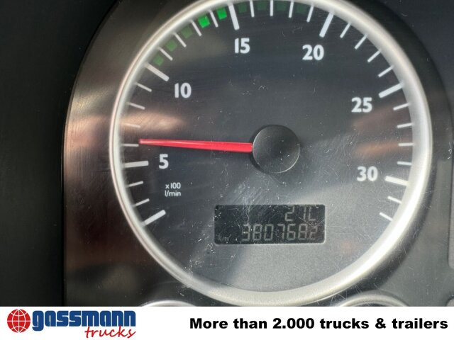 MAN TGS 26.360 6X2-4 BL, Lift-/Lenkachse, - Box truck: picture 5 MAN TGS 26.360 6X2-4 BL, Lift-/Lenkachse, - Box truck: picture 5