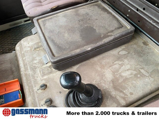 Tipper Mercedes-Benz 2635 6x4, V8-Motor: picture 12