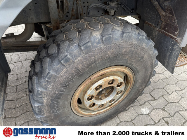 Cab chassis truck, Crane truck Mercedes-Benz Atego 1023 A 4x4, Einzelbereifung, Heckkran: picture 6