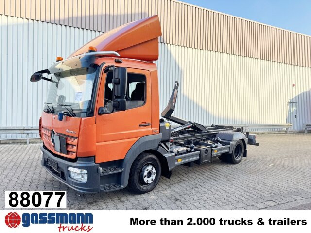 Mercedes-Benz Atego 824 L 4x2, Motorabtrieb, City-Abroller - Hook lift truck: picture 1 Mercedes-Benz Atego 824 L 4x2, Motorabtrieb, City-Abroller - Hook lift truck: picture 1