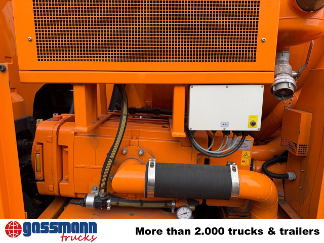 Scania G 320 4x2, Müller Vacumaster ca. 5,5m³, Funk - Road sweeper: picture 4 Scania G 320 4x2, Müller Vacumaster ca. 5,5m³, Funk - Road sweeper: picture 4