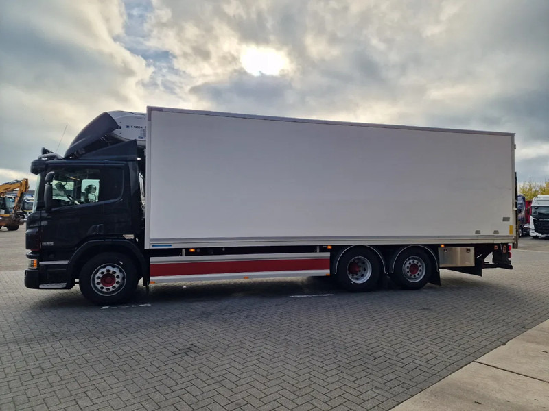 Scania P280 6x2*4 - Thermoking frigo - Loadlift - Steering axle - Full air - 5.10 WB - Refrigerator truck: picture 4 Scania P280 6x2*4 - Thermoking frigo - Loadlift - Steering axle - Full air - 5.10 WB - Refrigerator truck: picture 4