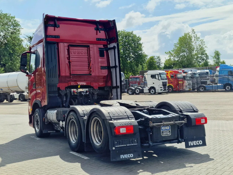Iveco S-WAY 570 6x2 - Retarder - Full air - 3.20 WB - Navi - Tractor unit: picture 5 Iveco S-WAY 570 6x2 - Retarder - Full air - 3.20 WB - Navi - Tractor unit: picture 5