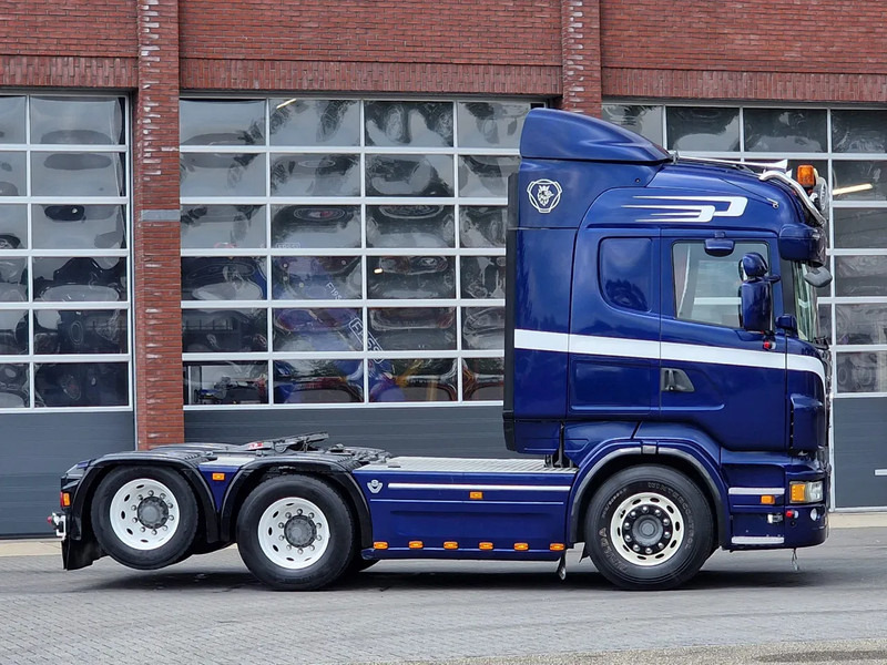 Tractor unit Scania R560 V8 Highline 6x2 - Show truck - Manual gearbox - 2.90 WB - PTO/Hydraulic - Double glazed: picture 8