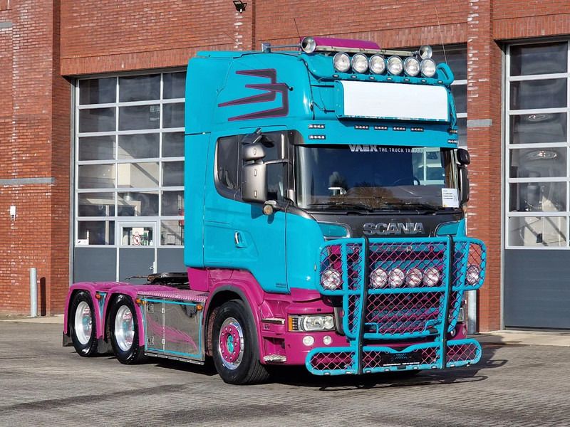 Scania R620-V8 Topline 6x4 - Manual gearbox - Retarder - Custom interior - PTO/Hydraulic - Tractor unit: picture 1 Scania R620-V8 Topline 6x4 - Manual gearbox - Retarder - Custom interior - PTO/Hydraulic - Tractor unit: picture 1