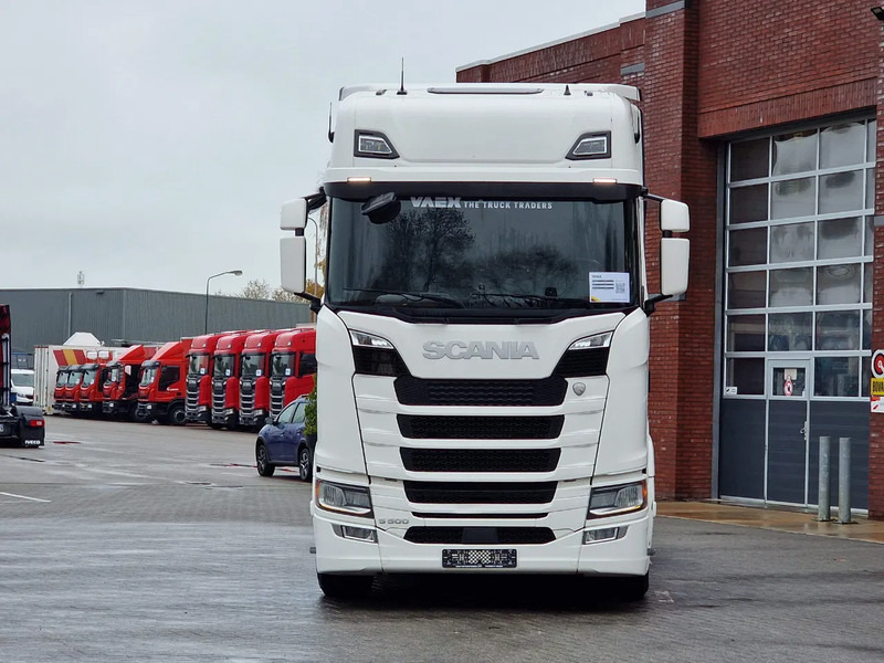 Scania S500 NGS Highline 6x2 - Retarder - PTO/Hydraulic - Full air - Leather - Led - Tractor unit: picture 2 Scania S500 NGS Highline 6x2 - Retarder - PTO/Hydraulic - Full air - Leather - Led - Tractor unit: picture 2