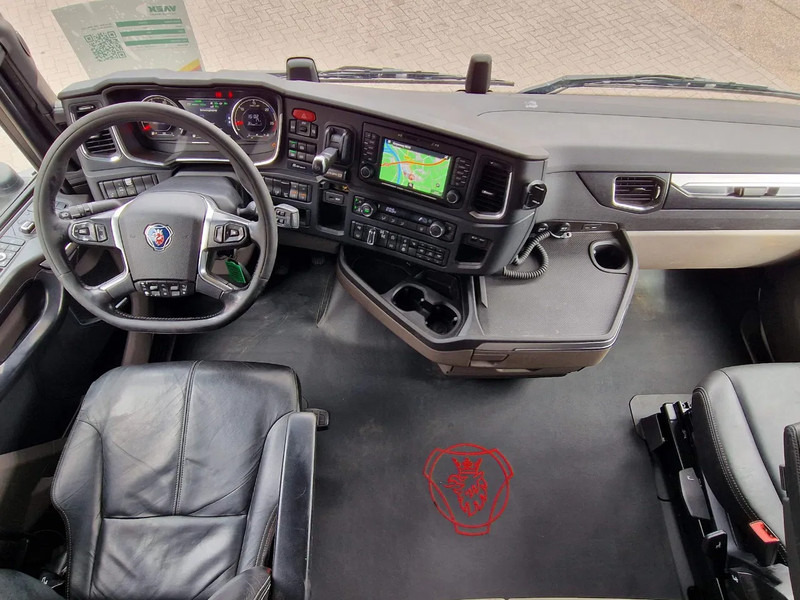 Tractor unit Scania S540 NGS Highline 6x4 - Retarder - Full air - Leather - Led - Fridge - TV: picture 20