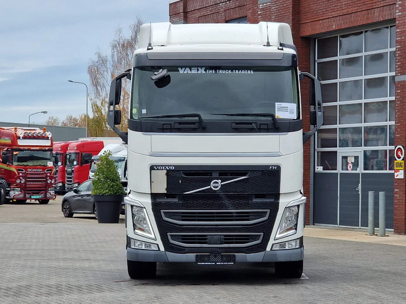 Volvo FH 13.460 4x2 - I Save - I parkcool - 2x tank - Euro 6 - I shift - Tractor unit: picture 2 Volvo FH 13.460 4x2 - I Save - I parkcool - 2x tank - Euro 6 - I shift - Tractor unit: picture 2