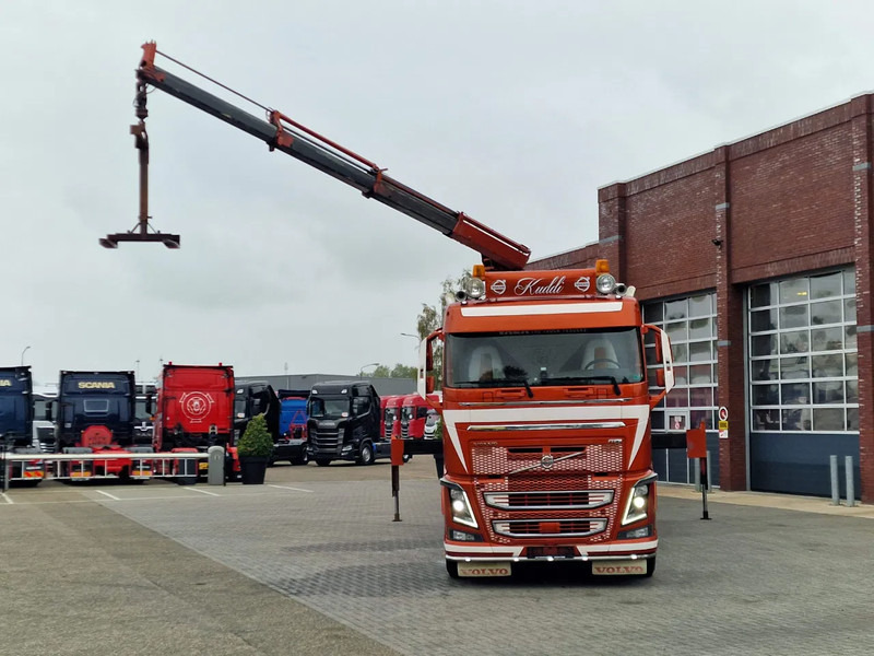 Volvo FH 16.750 8x2*6 - Palfinger PK15002 Crane/Grua - Show truck + Trailer - - Crane truck: picture 2 Volvo FH 16.750 8x2*6 - Palfinger PK15002 Crane/Grua - Show truck + Trailer - - Crane truck: picture 2