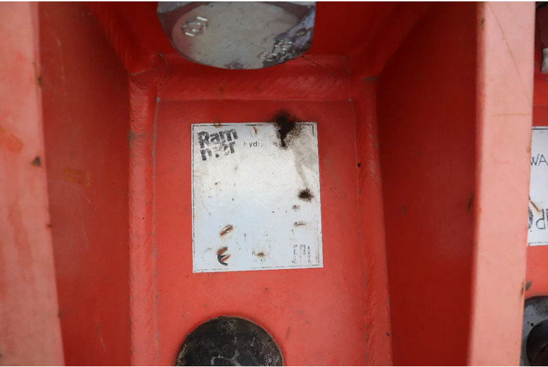 Attachment for Construction machinery Rammer 5011 | HAMMER | S90 | 45 - 60 TON: picture 16