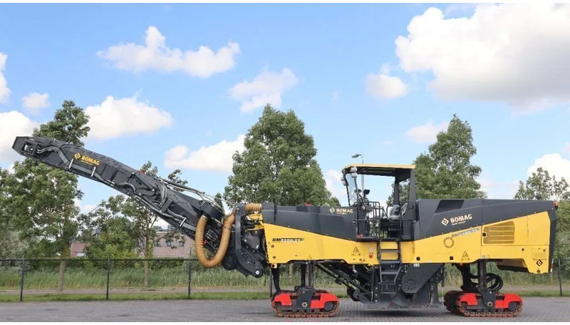 Bomag BM 2200/75 | COLD PLANER | NEW CONDITION! - Asphalt machine: picture 1 Bomag BM 2200/75 | COLD PLANER | NEW CONDITION! - Asphalt machine: picture 1