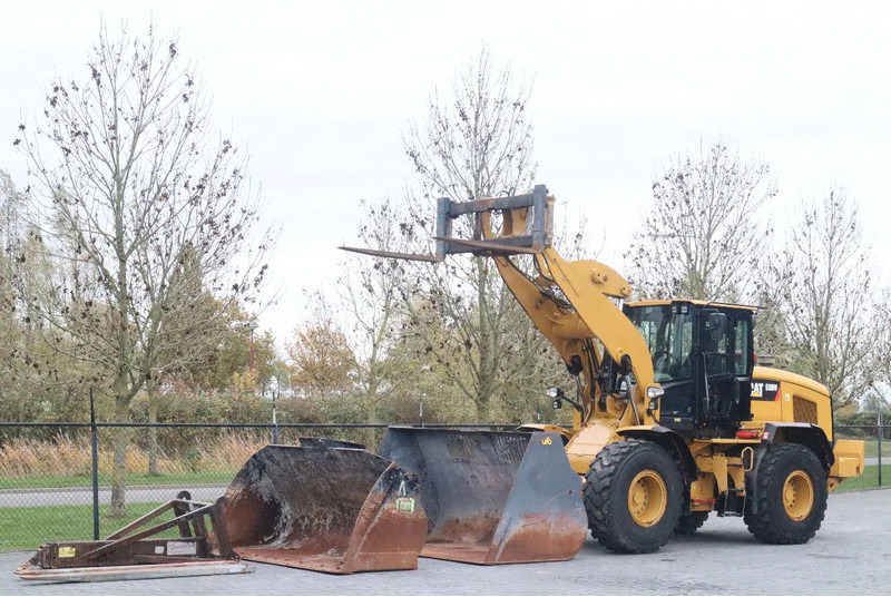 Caterpillar 938 M | 2X BUCKET | JIB | FORKS | BSS | GOOD CONDITION - Wheel loader: picture 2 Caterpillar 938 M | 2X BUCKET | JIB | FORKS | BSS | GOOD CONDITION - Wheel loader: picture 2