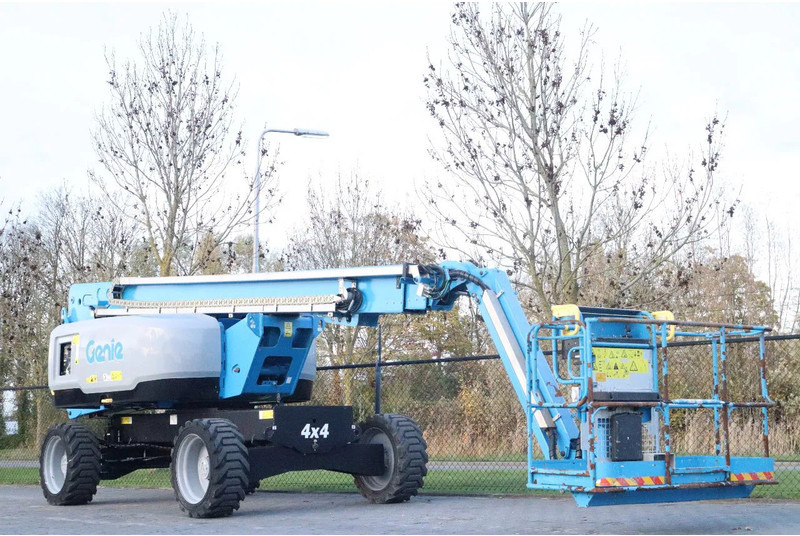 Genie S-80 J | 26.5 METER | 300 KG | LOW HOURS - Telescopic boom: picture 5 Genie S-80 J | 26.5 METER | 300 KG | LOW HOURS - Telescopic boom: picture 5