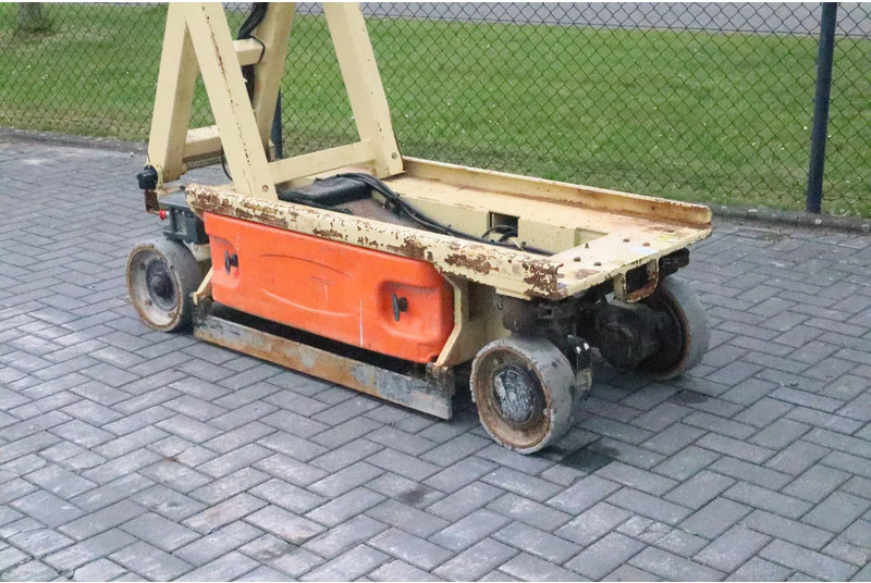 Scissor lift JLG 1930 ES | 7.7 METER | 230 KG: picture 10