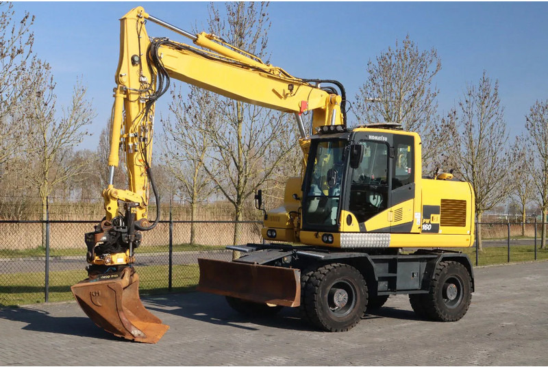Komatsu PW160-11 | ENGCON TILTROTATOR | BUCKET | TRAILER HYDR. - Wheel excavator: picture 2 Komatsu PW160-11 | ENGCON TILTROTATOR | BUCKET | TRAILER HYDR. - Wheel excavator: picture 2