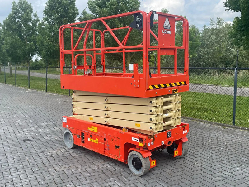 LGMG AS1012E | 12 METER | 320 KG | GS-3232 | ES 3246 - Scissor lift: picture 2 LGMG AS1012E | 12 METER | 320 KG | GS-3232 | ES 3246 - Scissor lift: picture 2