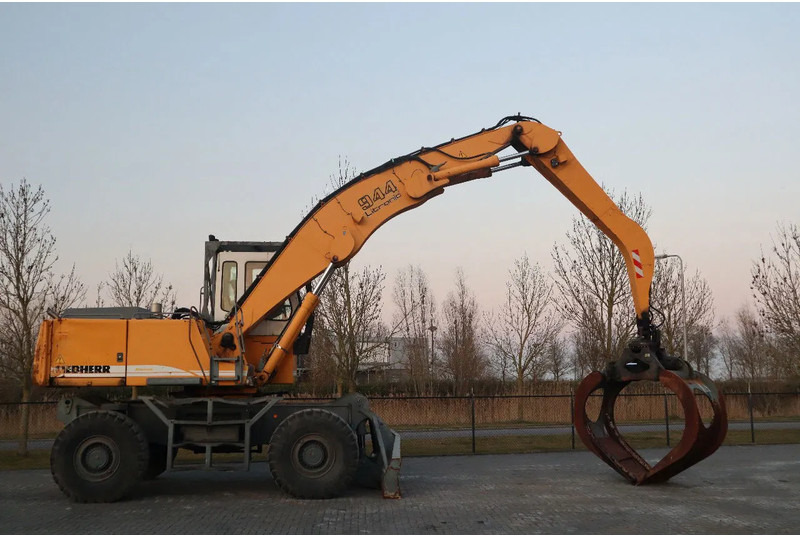 Liebherr A944 B HD | LOG GRAPPLE | HOLZGREIFER | TIMBER - Forestry harvester: picture 4 Liebherr A944 B HD | LOG GRAPPLE | HOLZGREIFER | TIMBER - Forestry harvester: picture 4