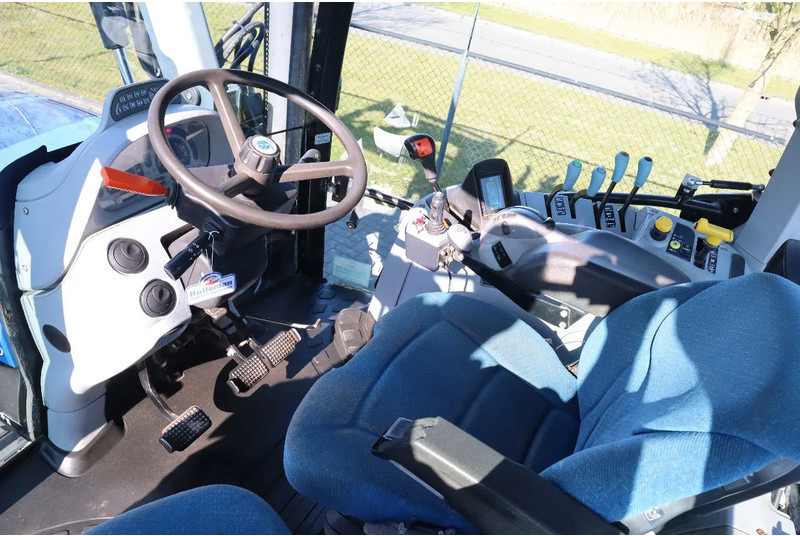Farm tractor New Holland T6040 | FRONT LOADER | 50KM/H | QUICK COUPLER: picture 18