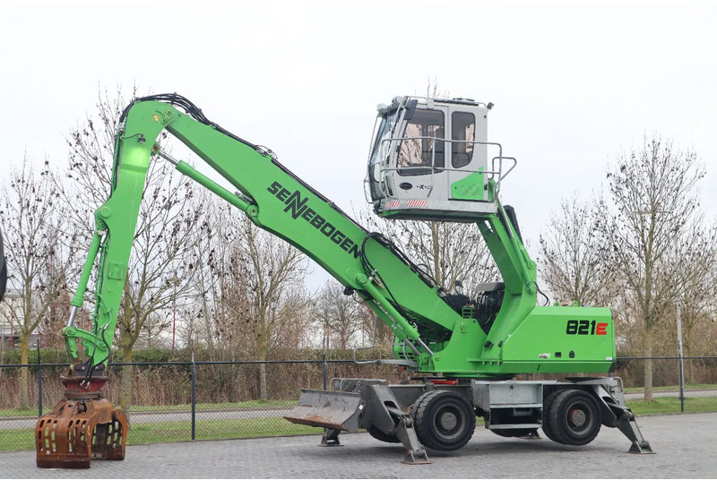Sennebogen 821E | 821 E | SORTING GRAB | DOZERBLADE | GREAT CONDITION - Waste/ Industry handler: picture 2 Sennebogen 821E | 821 E | SORTING GRAB | DOZERBLADE | GREAT CONDITION - Waste/ Industry handler: picture 2